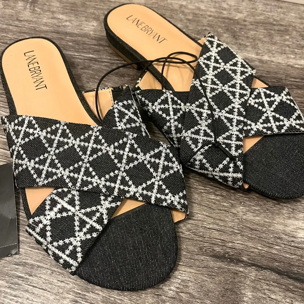 Lane Bryant Sandals Women's 9W Denim Embroidered Crisscross Slide NWT